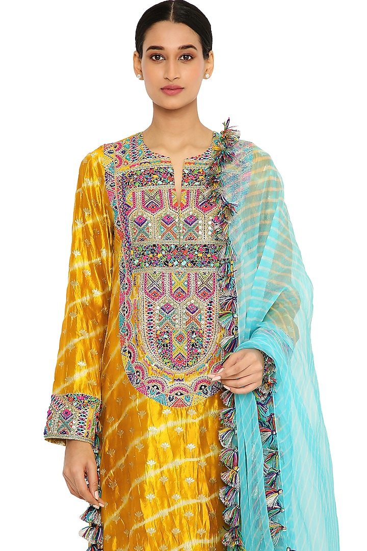 Mustard Printed & Embroidered Kurta Set by Payal Singhal at Pernia's Pop Up Shop