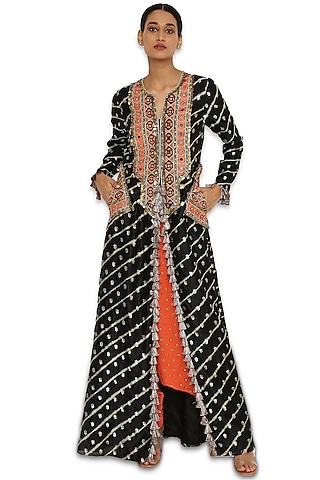 Black Embroidered Long Kurta Set by Payal Singhal