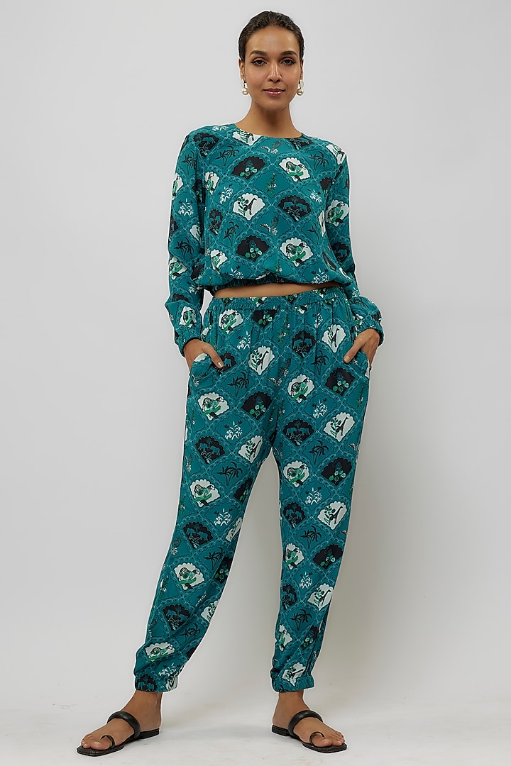 Teal Crepe Digital Printed Jogger Pant Set by Payal Singhal at Pernia's Pop Up Shop