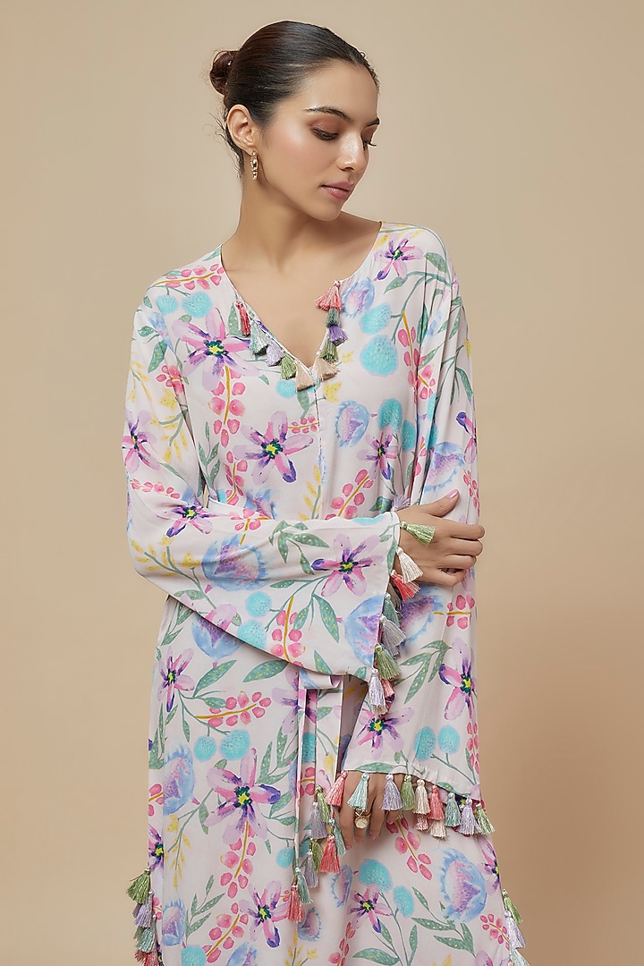 Baby Pink Lavender Crepe Printed Kaftan by Payal Singhal at Pernia's Pop Up Shop