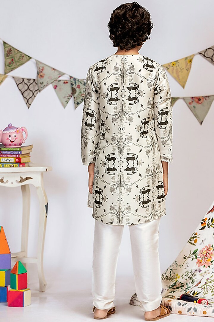 Stone White Printed Kurta Set For Boys by Payal Singhal Kids at Pernia's Pop Up Shop