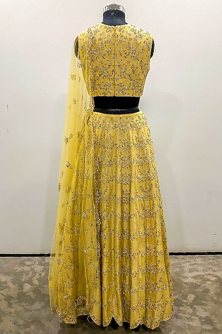 Yellow Embroidered Bridal Lehenga Set by Payal Singhal at Pernia's Pop Up Shop