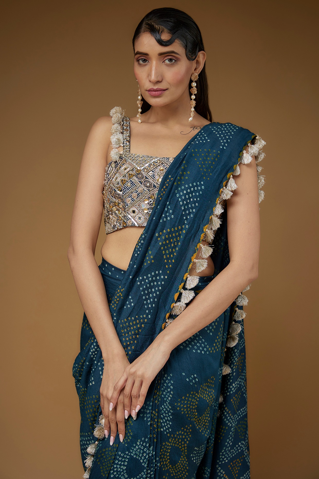 10 Beautiful Designs of Bandhani Sarees for Traditional Look | Saree  designs, Designer sarees collection, Bandhani saree