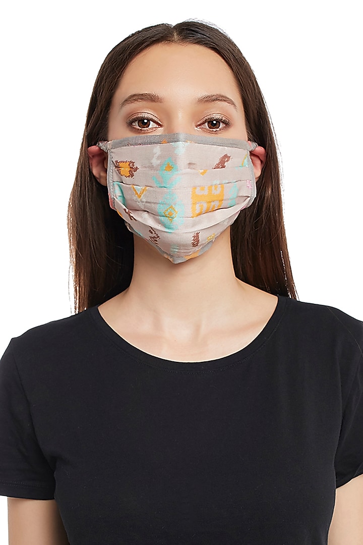Lavender & Grey Reversible Printed 3 Ply Mask With Pouch by PAYAL SINGHAL ACCESSORIES at Pernia's Pop Up Shop