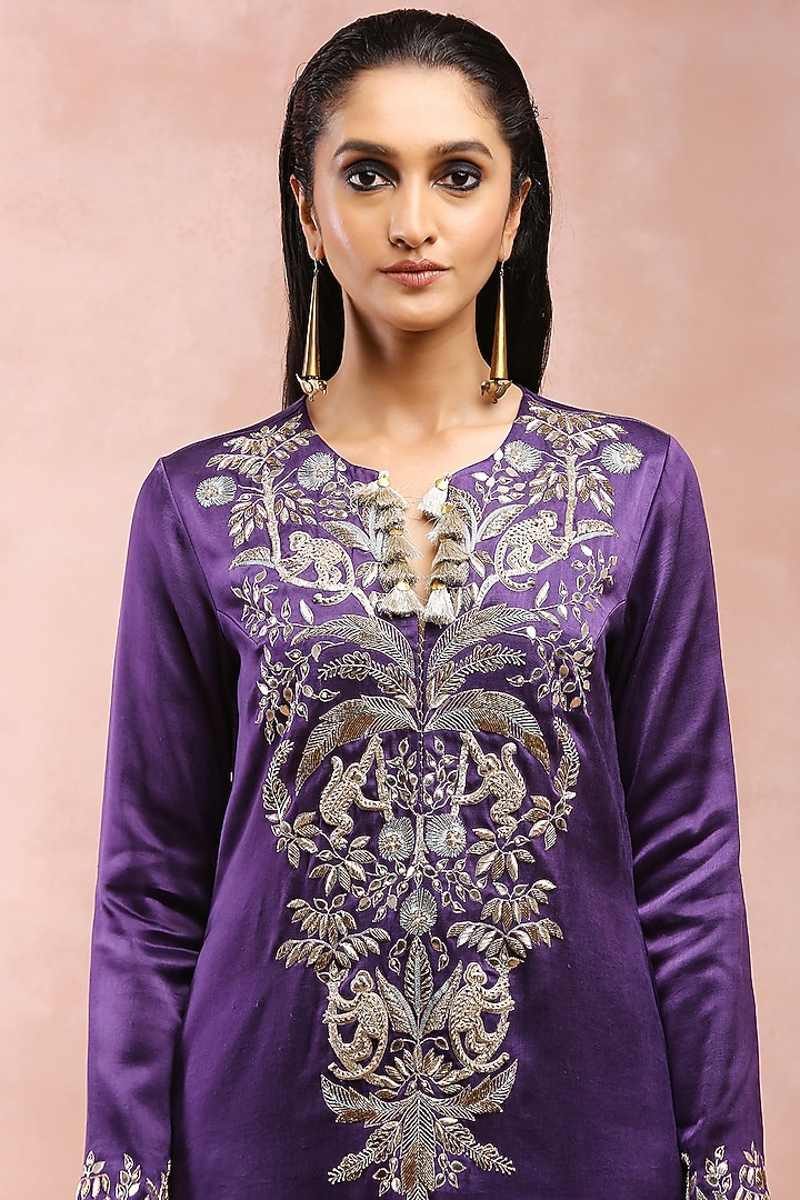 Purple Georgette Embroidered Kurta Set by Payal Singhal at Pernia's Pop Up Shop