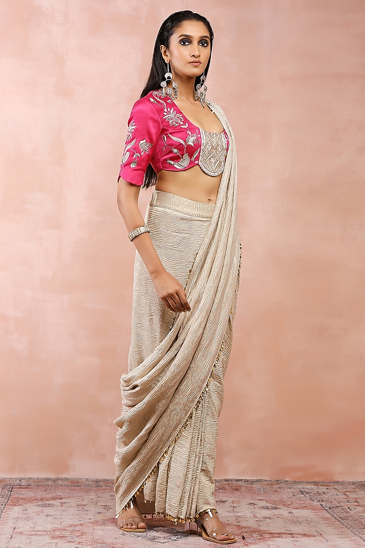 Silver Organza Crushed Tissue Reception Saree Set by Payal Singhal at Pernia's Pop Up Shop