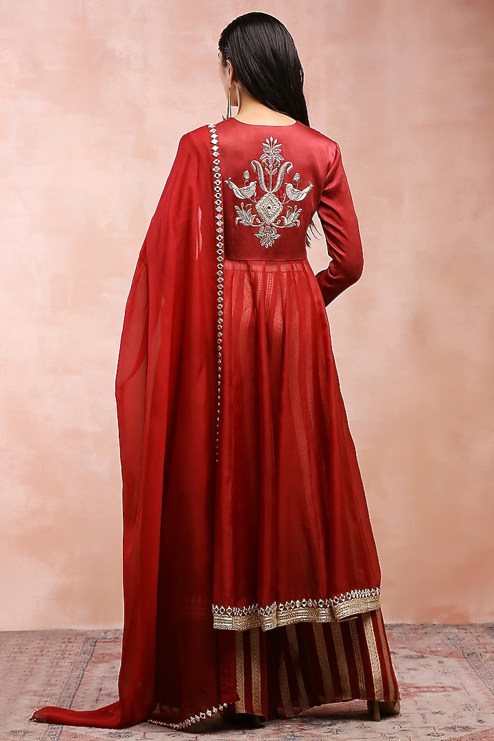 Maroon Satin & Organza Embroidered Bridal Anarkali Set by Payal Singhal at Pernia's Pop Up Shop