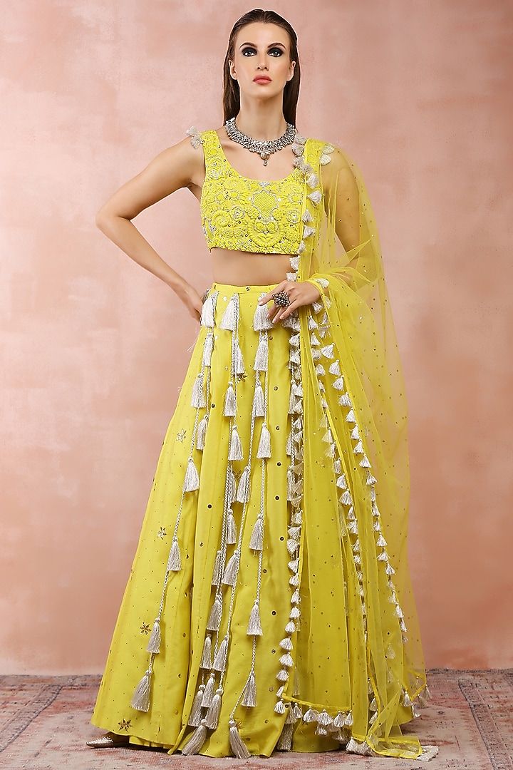 Yellow Mukaish Silk Mul Embroidered Wedding Lehenga Set by Payal Singhal at Pernia's Pop Up Shop
