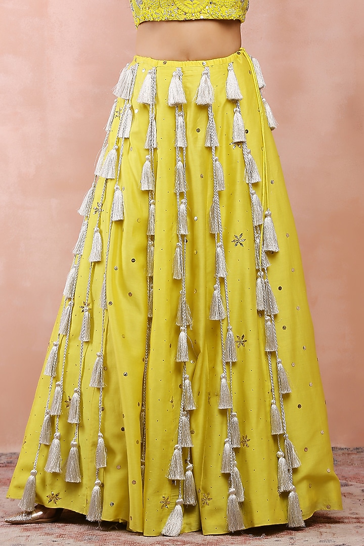 Yellow Mukaish Silk Mul Embroidered Wedding Lehenga Set by Payal Singhal at Pernia's Pop Up Shop