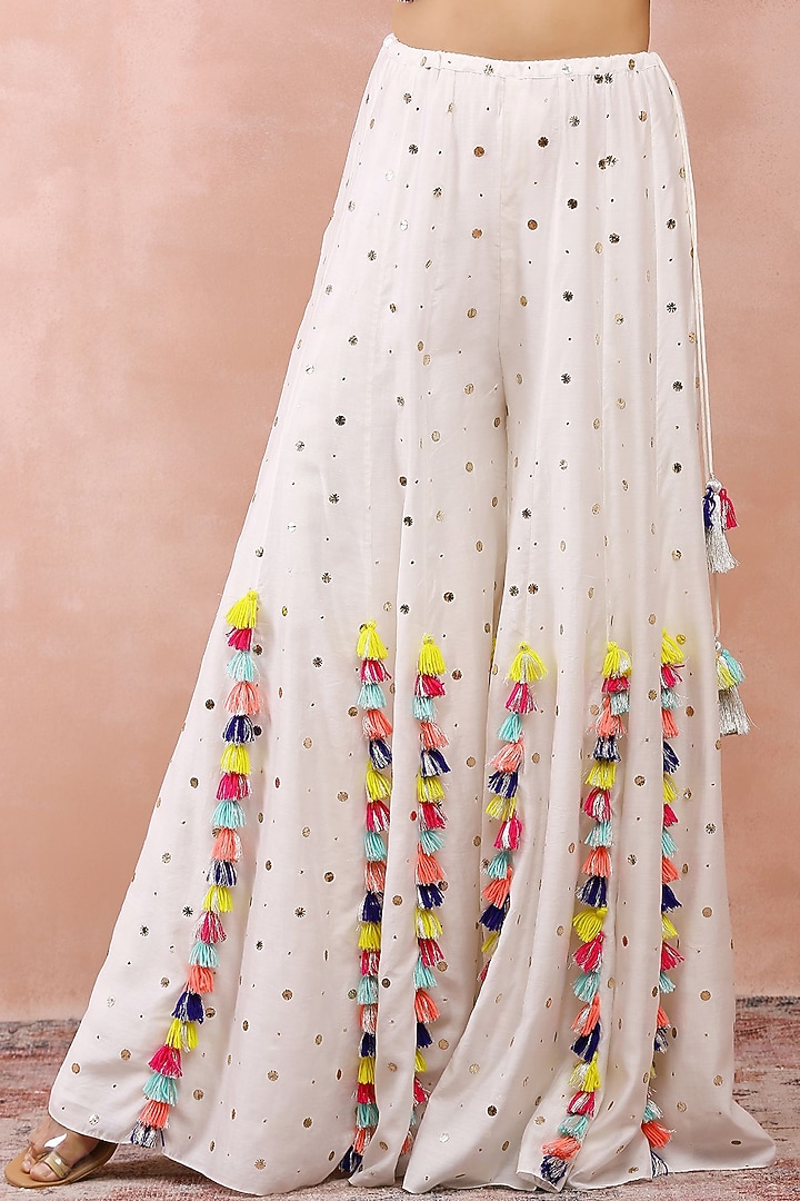 Off-White Mukaish Silk Mul Embroidered Wedding Sharara Set by Payal Singhal at Pernia's Pop Up Shop