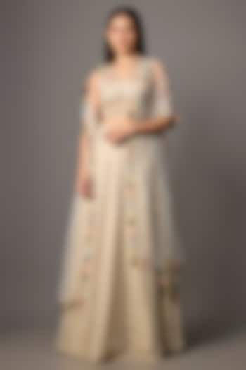 Off-White Pure Georgette Embroidered Wedding Lehenga Set by Payal Singhal at Pernia's Pop Up Shop