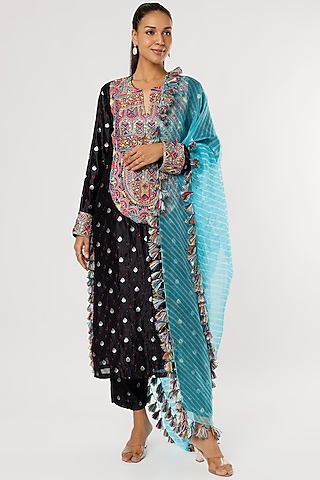Black Embroidered Kurta Set by Payal Singhal