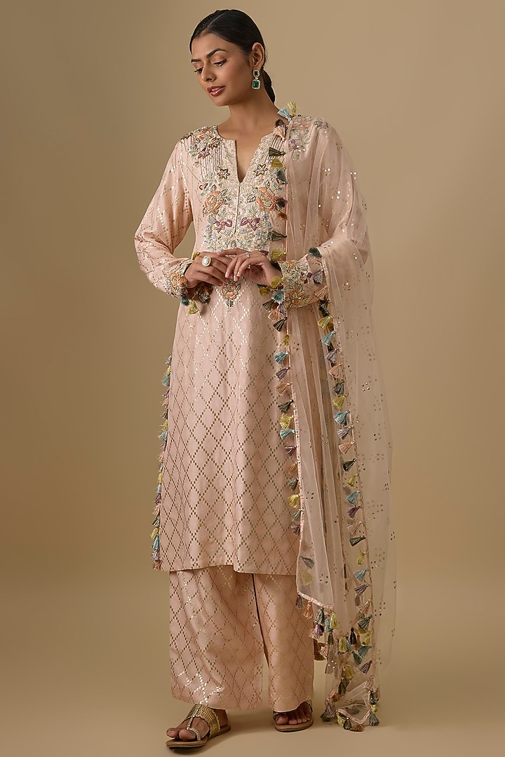 Blush Pink Dola Silk Resham Embroidered Kurta Set by Payal Singhal at Pernia's Pop Up Shop