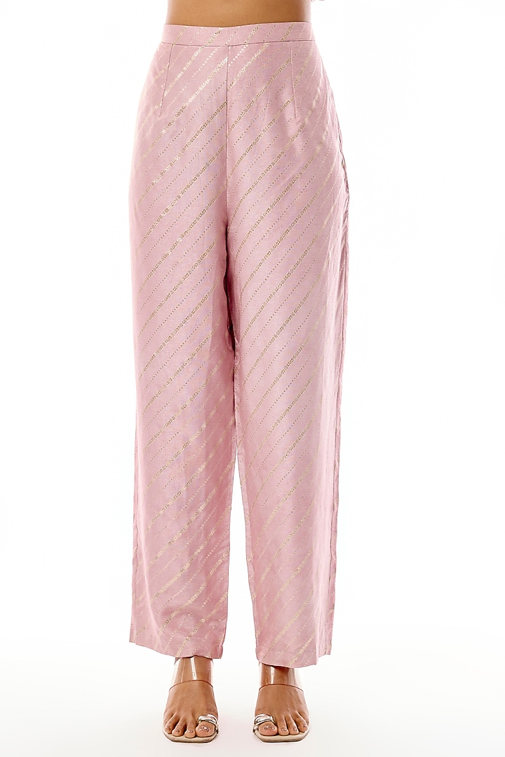 Lilac Dola Silk Resham Embroidered Kurta Set by Payal Singhal at Pernia's Pop Up Shop