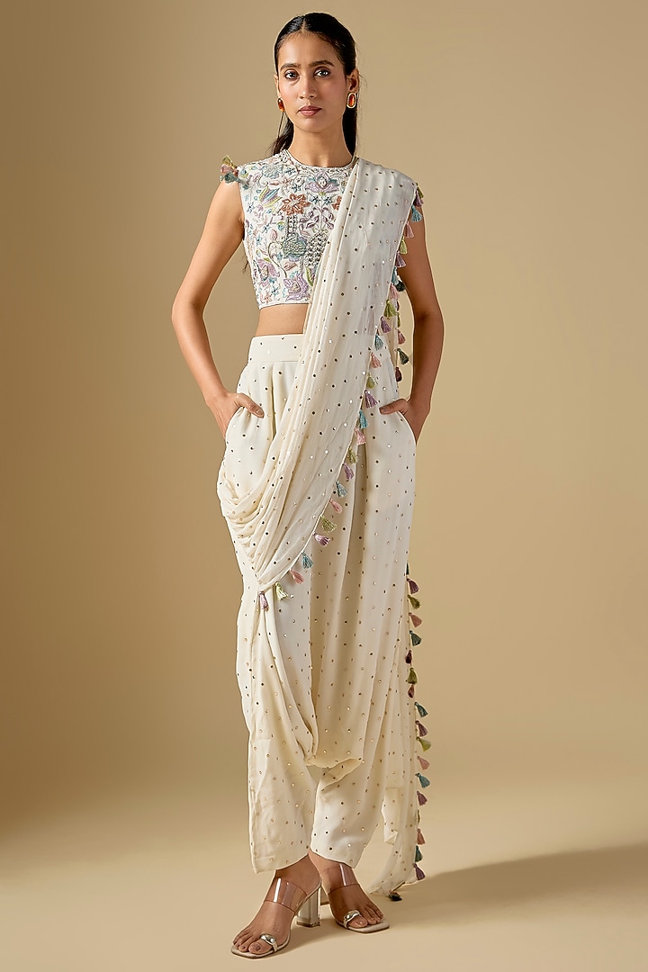 Off-White Mukaish Georgette Pant Wedding Saree Set by Payal Singhal at Pernia's Pop Up Shop