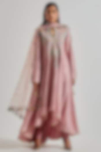 Pink Mukaish Silkmul Embroidered Bridal Anarkali Set by Payal Singhal at Pernia's Pop Up Shop