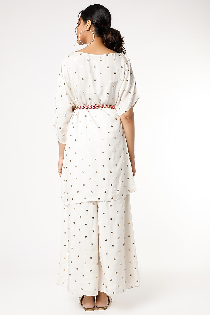 Off White Embroidered Kaftan Set by Payal Singhal at Pernia's Pop Up Shop