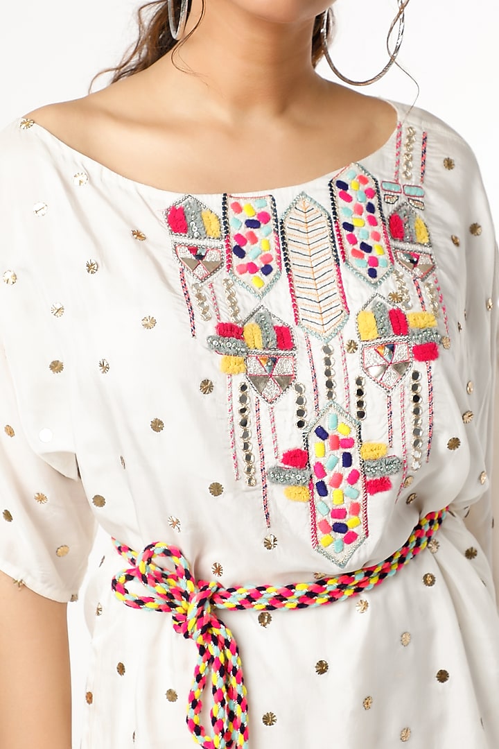 Off White Embroidered Kaftan Set by Payal Singhal at Pernia's Pop Up Shop
