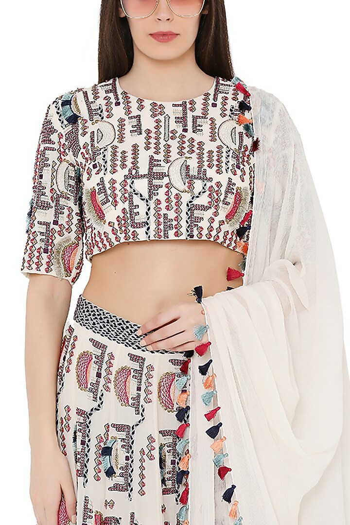 Chalk White Embroidered Bridal Lehenga Set by Payal Singhal at Pernia's Pop Up Shop