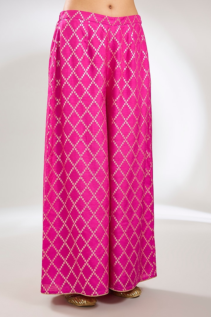 Hot Pink Dola Silk Hand Embroidered Kurta Set by Payal Singhal at Pernia's Pop Up Shop