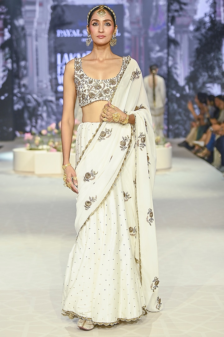 Off-White Silkmul & Georgette Embroidered Saree Set by Payal Singhal at Pernia's Pop Up Shop