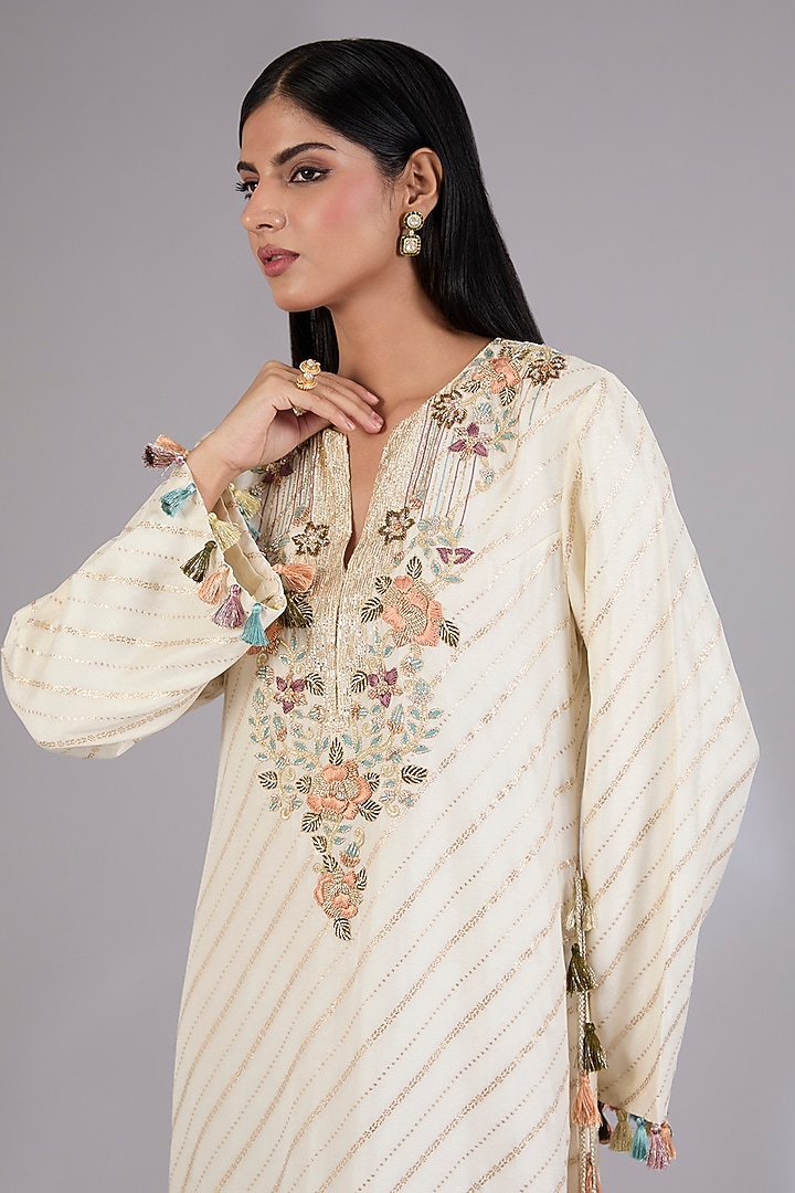 Off-White Dola Silk Resham Embroidered Kaftan by Payal Singhal at Pernia's Pop Up Shop