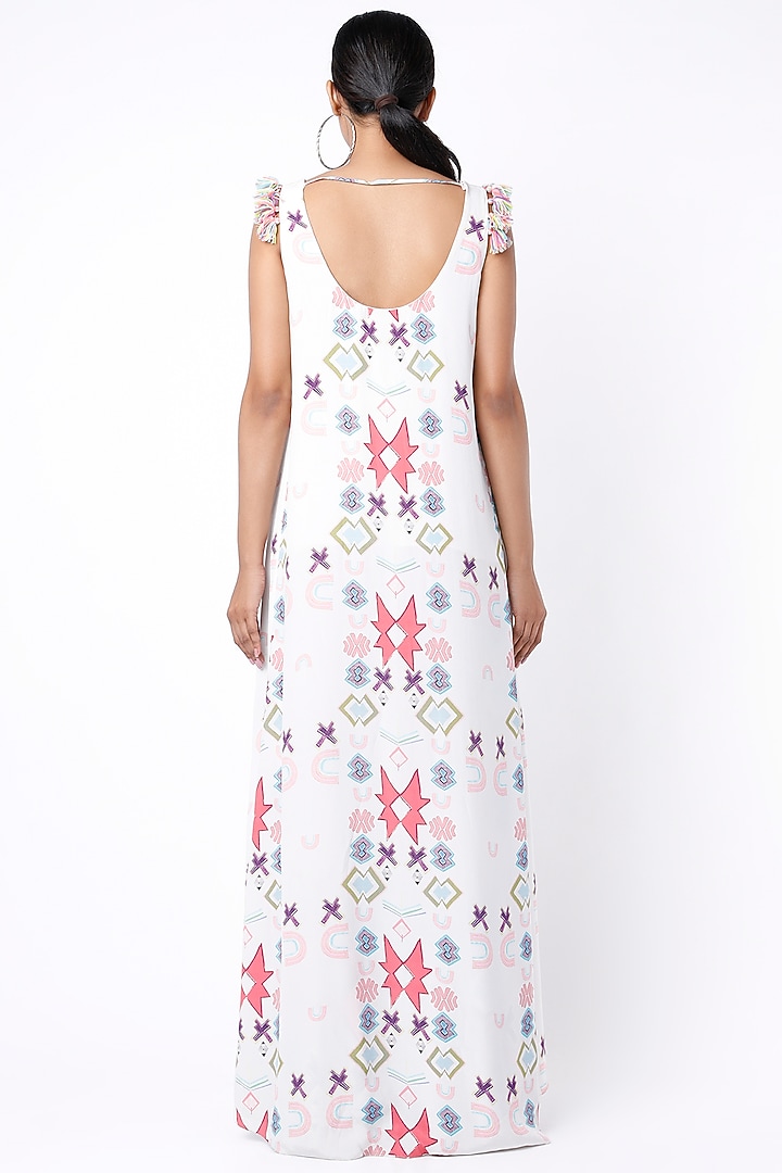 White Printed Kurta Set by Payal Singhal at Pernia's Pop Up Shop