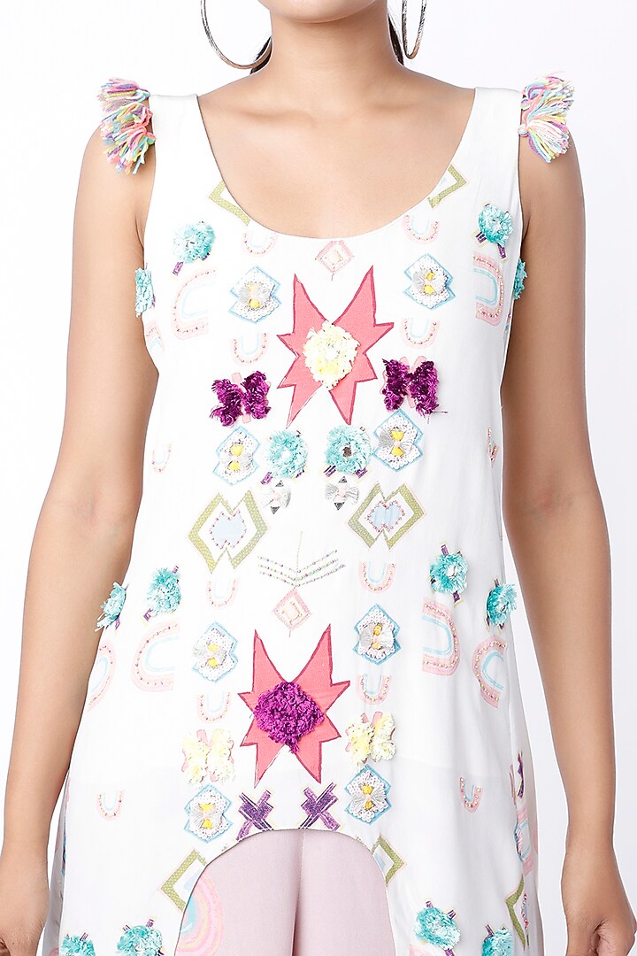 White Printed Kurta Set by Payal Singhal at Pernia's Pop Up Shop