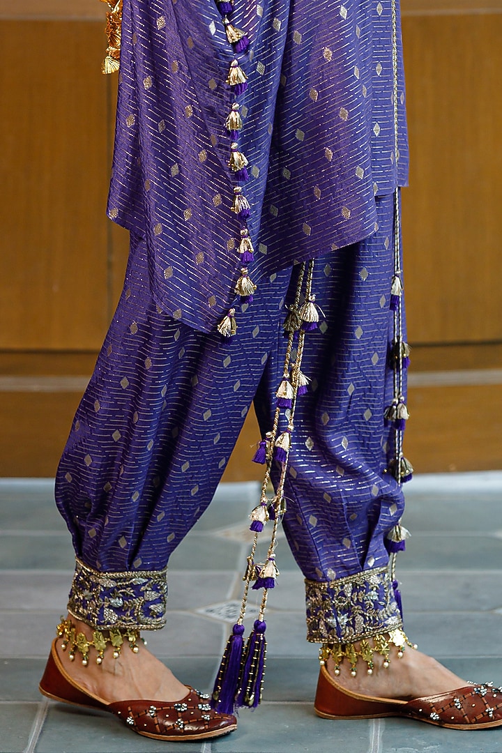 Purple Dola Silk Diamond Embroidered Kaftan Set by Payal Singhal at Pernia's Pop Up Shop