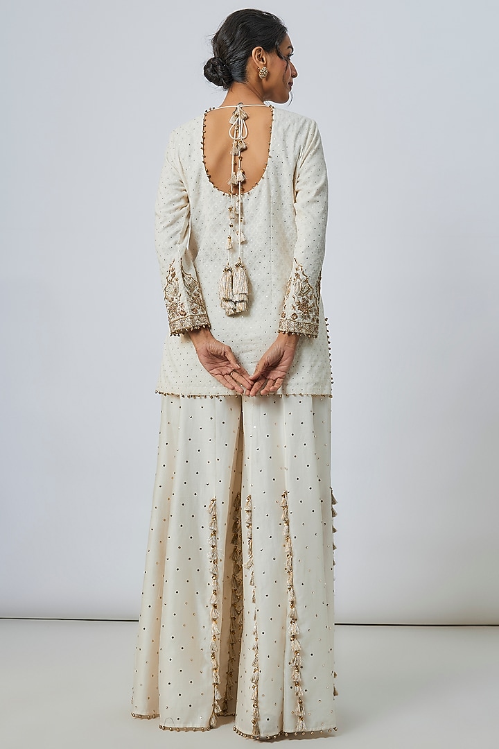 Off-White Mukaish Silk Embellished Bridal Sharara Set by Payal Singhal at Pernia's Pop Up Shop