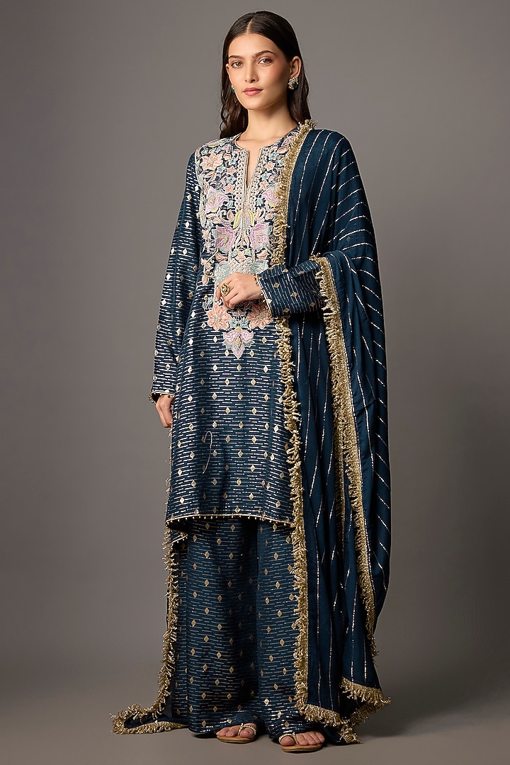 Navy Blue Dola Silk Embroidered Short Kurta Set by Payal Singhal at Pernia's Pop Up Shop