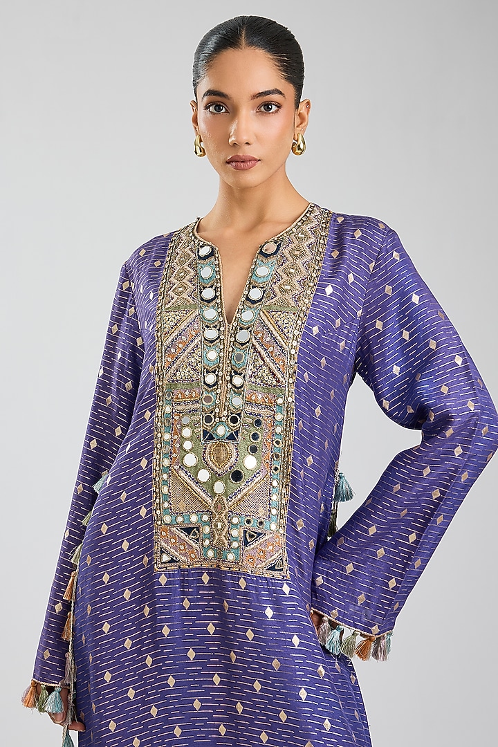 Purple Dola Silk Embroidered Kaftan by Payal Singhal at Pernia's Pop Up Shop