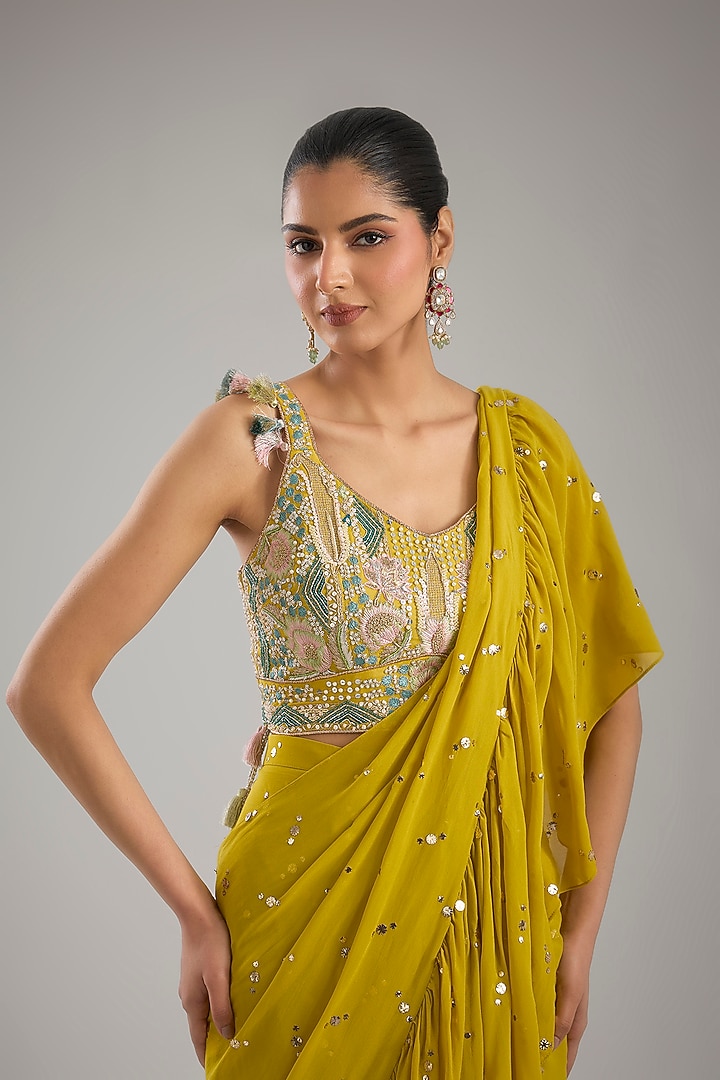 Mehendi Green Mukaish Georgette Pre-Stitched Reception Saree Set by Payal Singhal at Pernia's Pop Up Shop