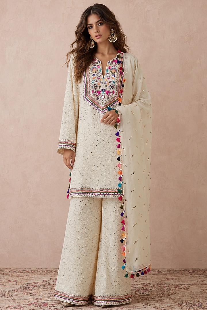 Stone-Colored Georgette Chikankari Hand Embroidered Kurta Set by Payal Singhal at Pernia's Pop Up Shop
