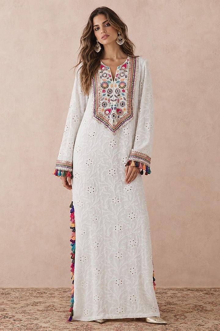 Off-White Chikankari Georgette Hand Embroidered Kaftan by Payal Singhal at Pernia's Pop Up Shop