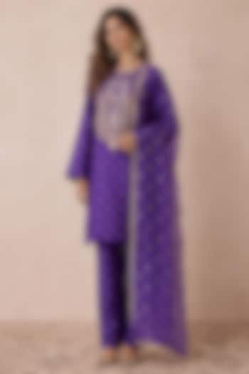 Purple Banarasi Silk Zardosi Embroidered Kurta Set by Payal Singhal at Pernia's Pop Up Shop
