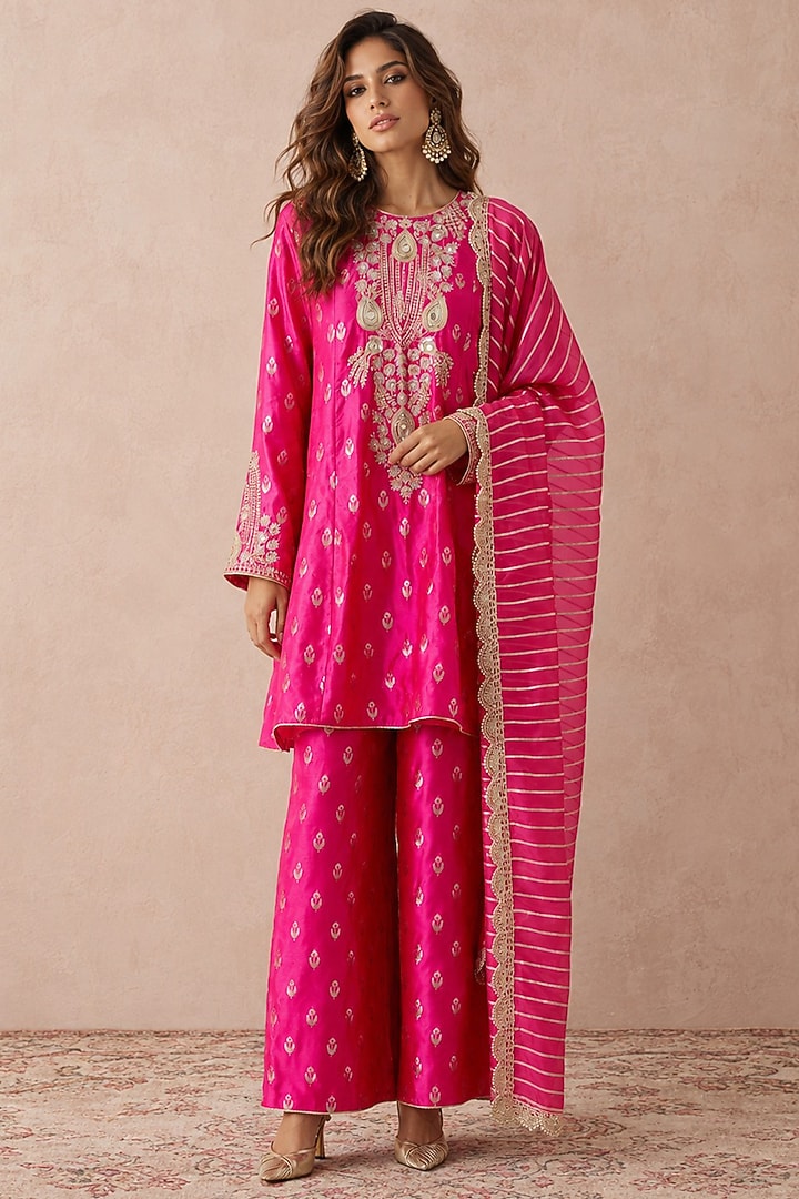 Hot Pink Brocade Silk Mirror Embroidered Kurta Set by Payal Singhal at Pernia's Pop Up Shop