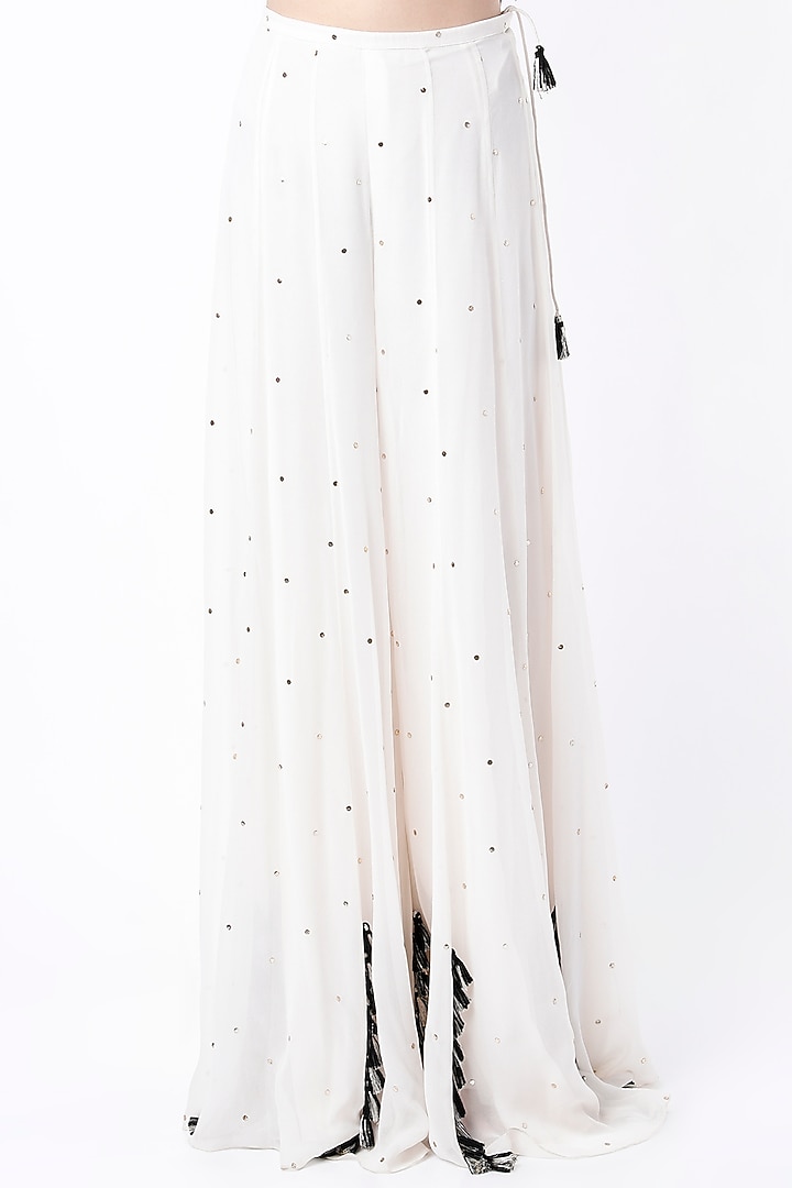 White Embroidered Kaftan Set by Payal Singhal at Pernia's Pop Up Shop