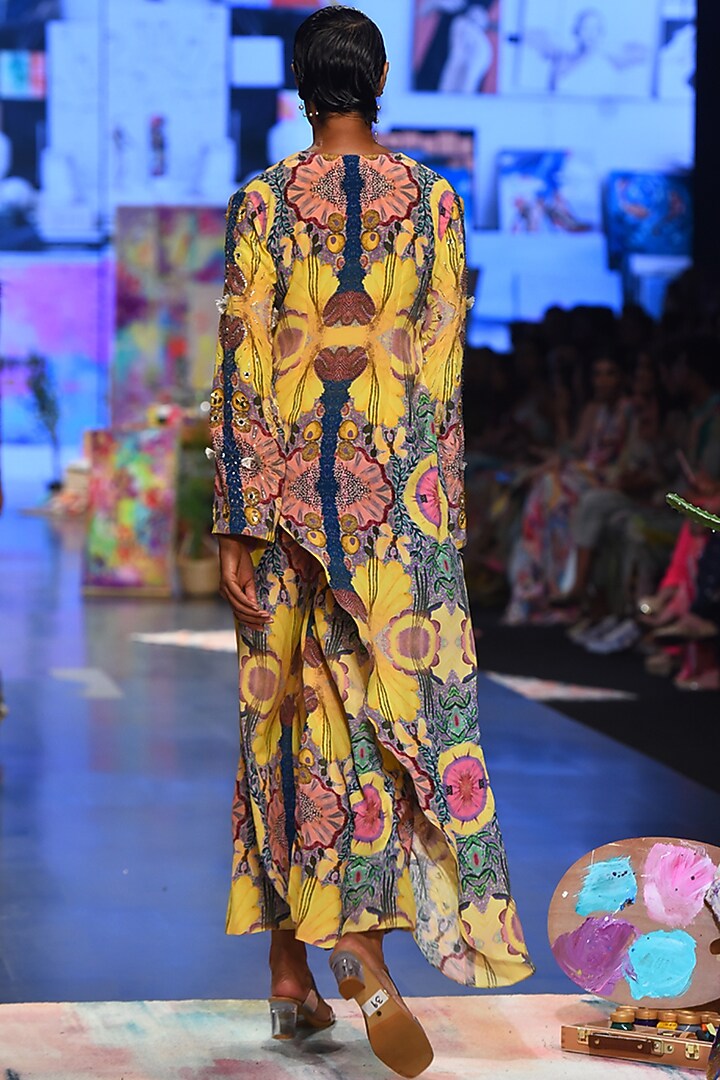 Yellow Printed Kurta Set by Payal Singhal at Pernia's Pop Up Shop