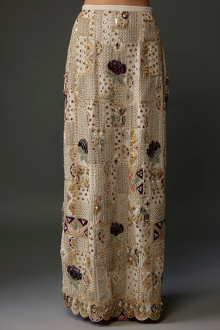 Off-White Georgette Embroidered Bridal Lehenga Set by Payal Singhal at Pernia's Pop Up Shop