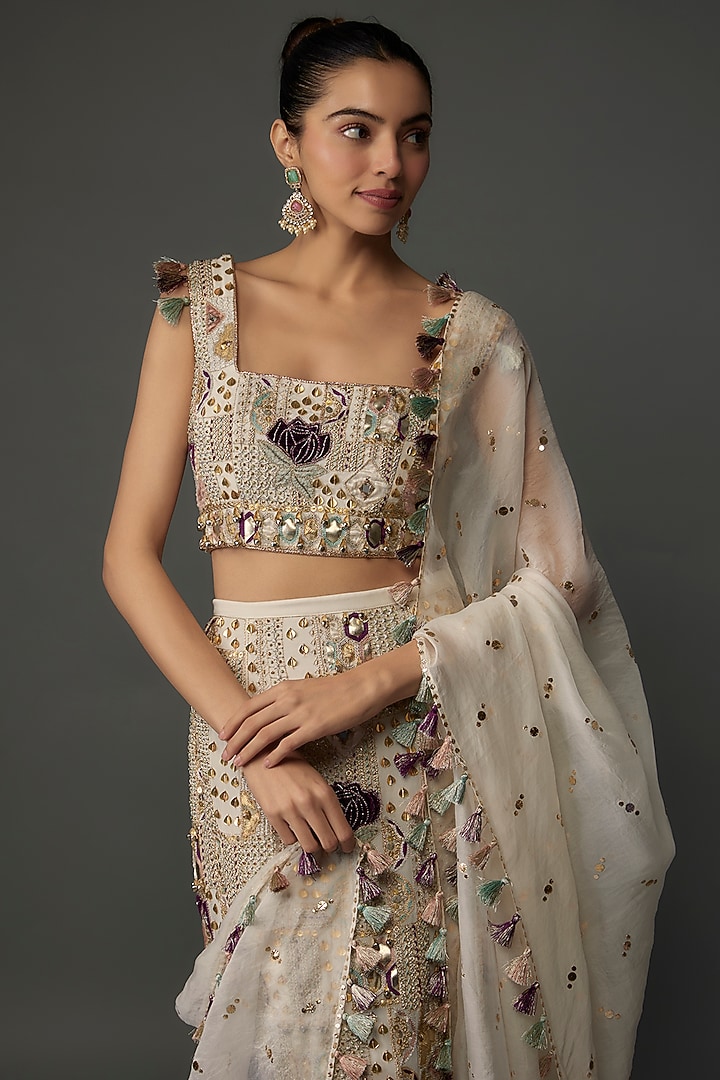 Off-White Georgette Embroidered Bridal Lehenga Set by Payal Singhal at Pernia's Pop Up Shop