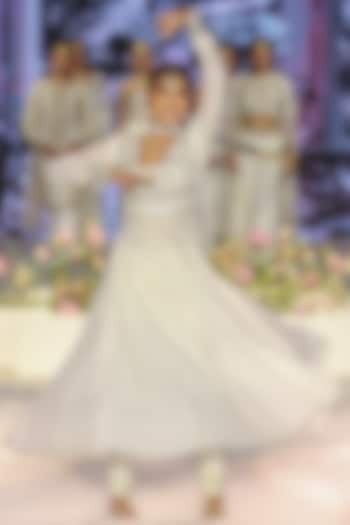 Off-White Georgette & Mukaish Silkmul Embroidered Bridal Anarkali Set by Payal Singhal at Pernia's Pop Up Shop