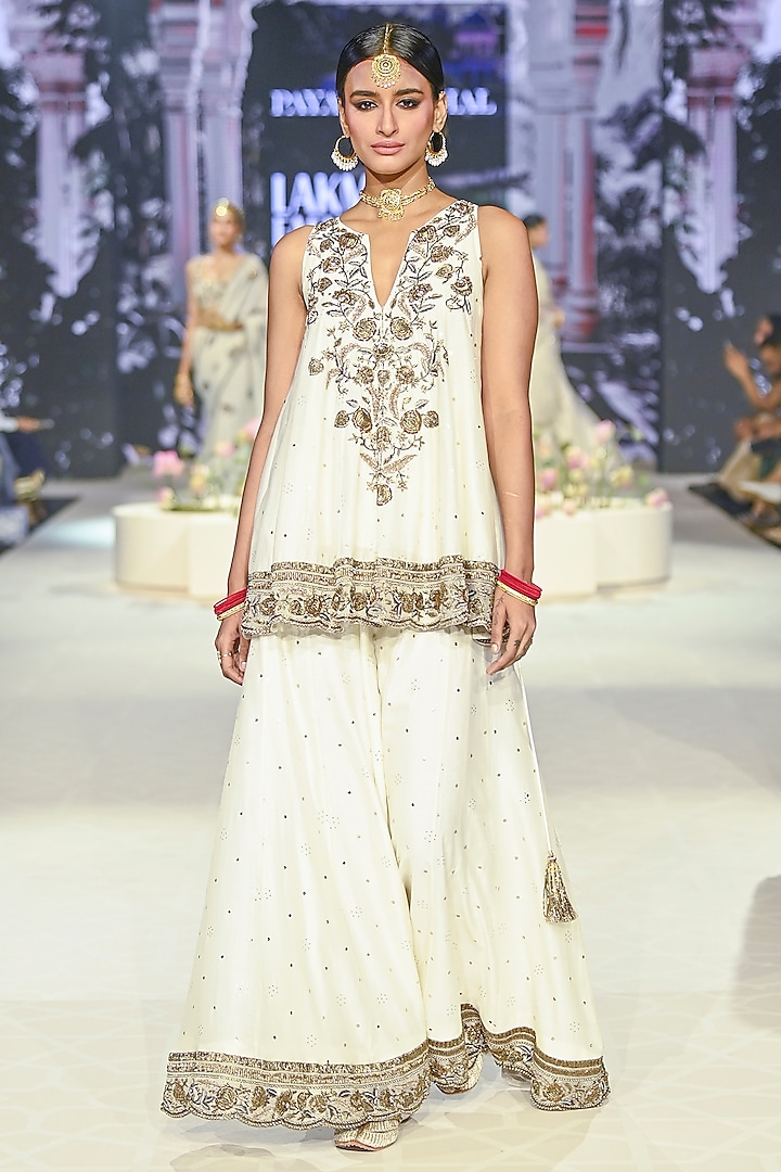 Off-White Mukaish Silkmul Embroidered Bridal Sharara Set by Payal Singhal at Pernia's Pop Up Shop