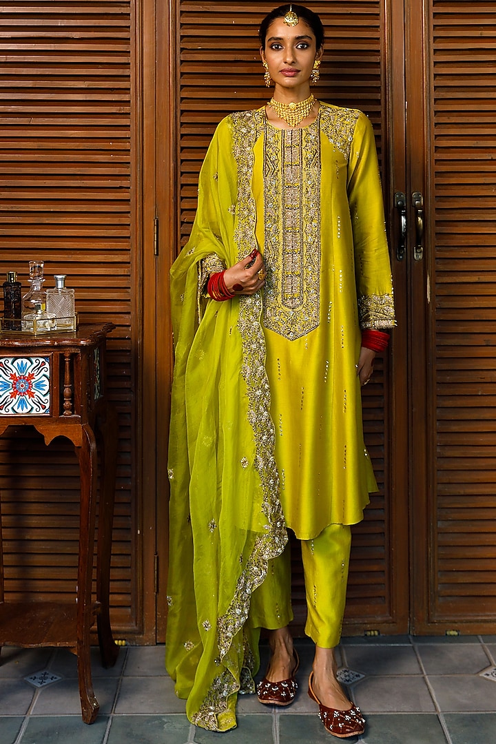 Olive Green Mukaish Silk Mul Embroidered Kurta Set by Payal Singhal at Pernia's Pop Up Shop