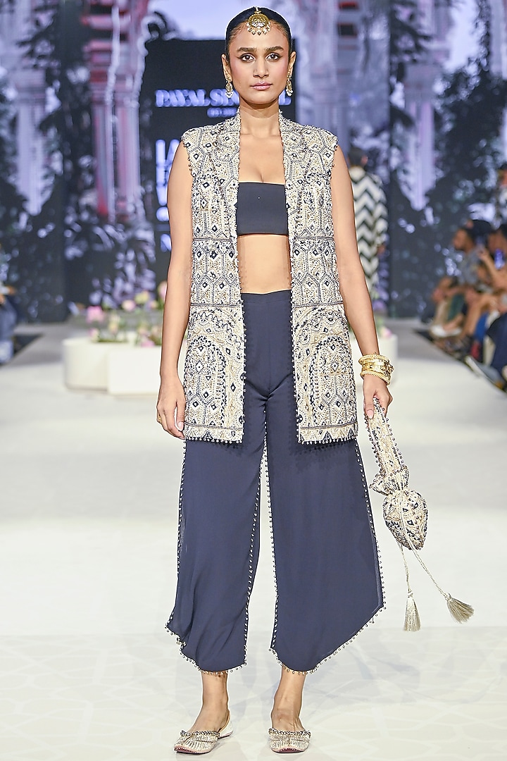 Off-White Georgette Embroidered Blazer Set by Payal Singhal at Pernia's Pop Up Shop