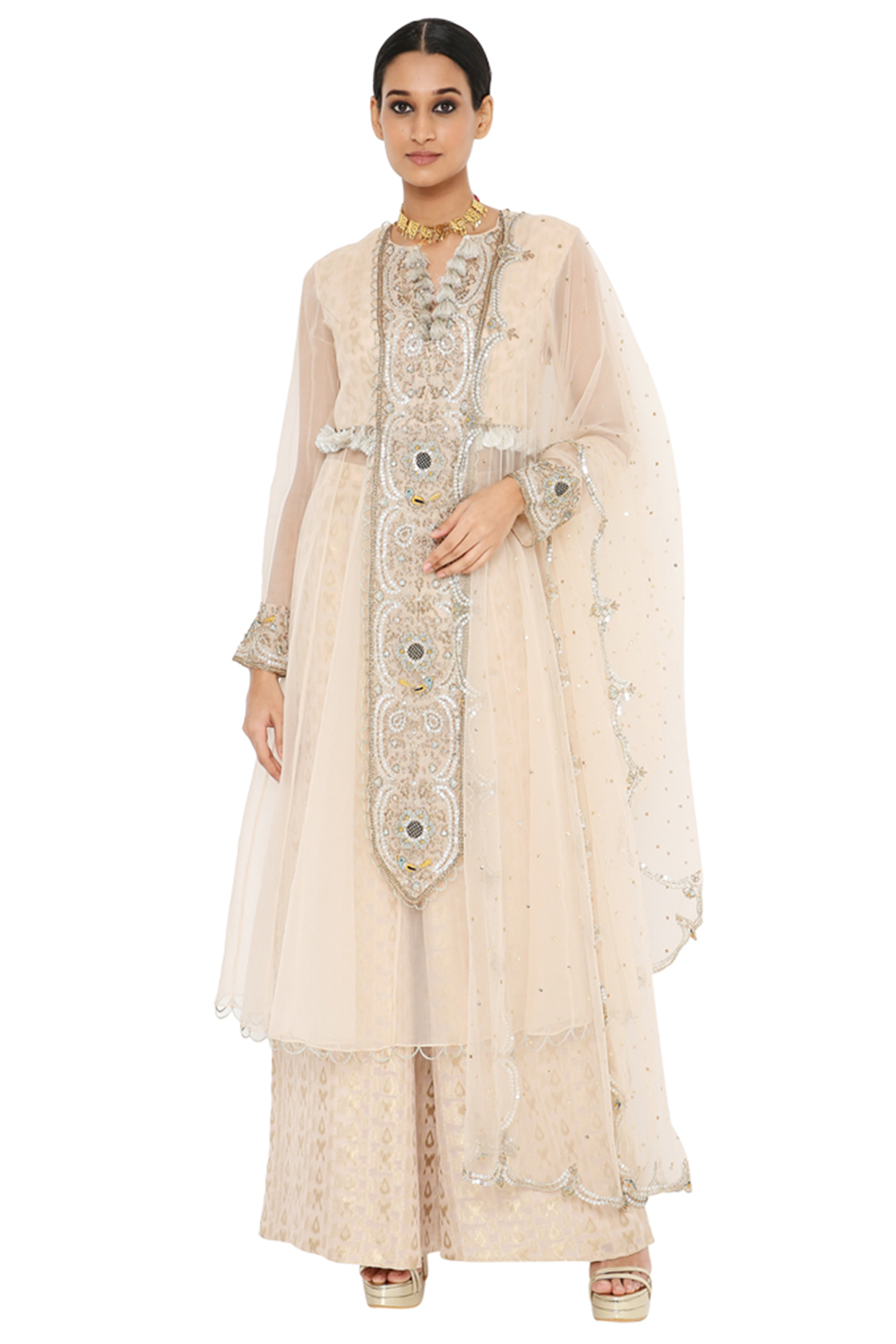 Blush Embroidered Kurta Set by Payal Singhal at Pernia's Pop Up Shop