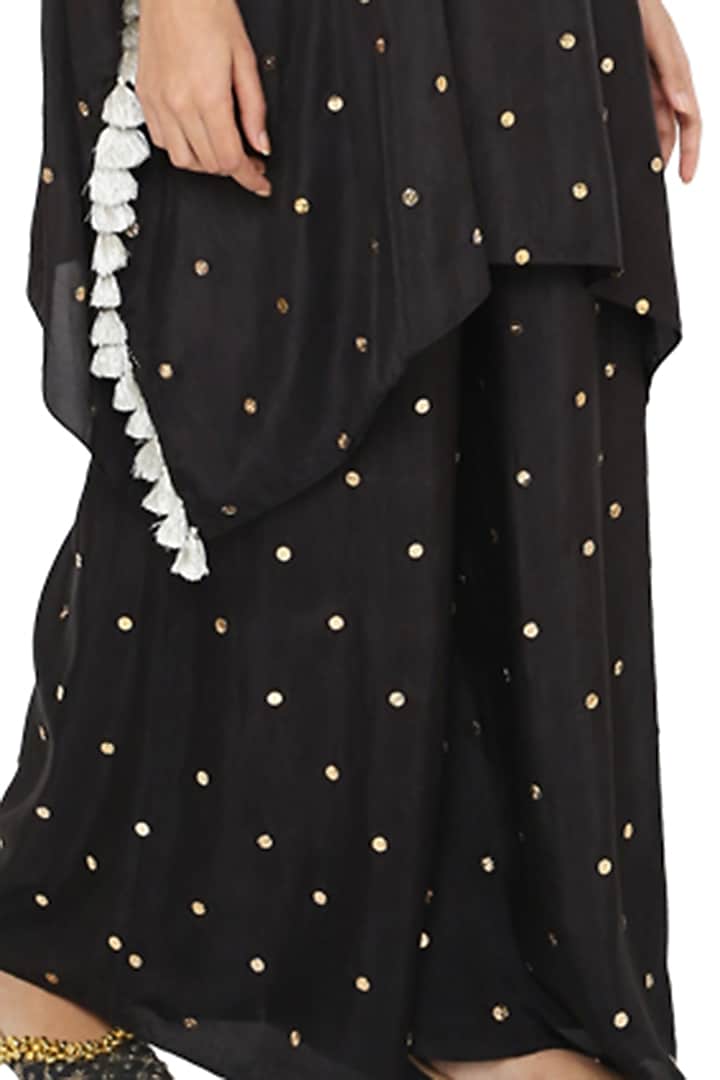Black Kaftan Set With Embroidery by Payal Singhal at Pernia's Pop Up Shop