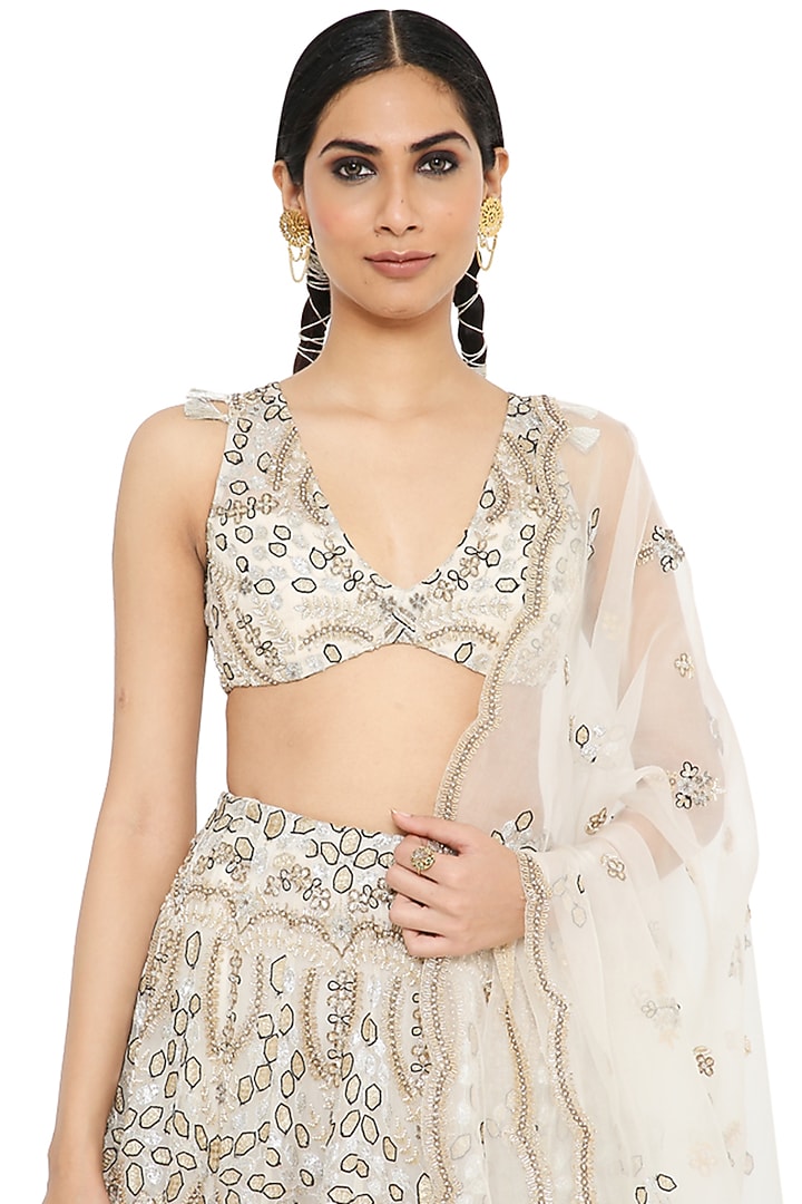 Off White Embroidered Bridal Lehenga Set by Payal Singhal at Pernia's Pop Up Shop