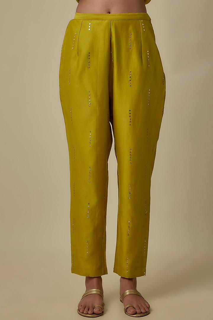 Olive Green Mukaish Silk Mul Hand Embroidered Kurta Set by Payal Singhal at Pernia's Pop Up Shop