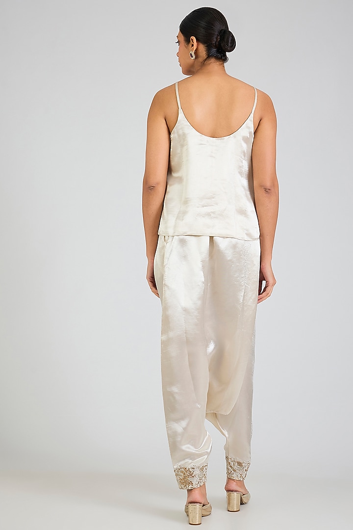 Beige Organza Embroidered Cape Set by Payal Singhal at Pernia's Pop Up Shop